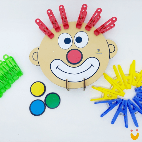 Brinquedo-educativo-palhaço-cabelo-pregador-materiais-para-brincar-ludopia
